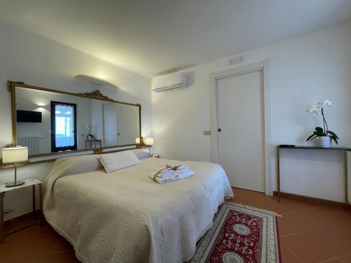 Dimora Bellini Apartment And Rooms Castellana Grotte Kültér fotó